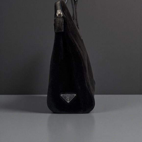 Vintage Prada Black Velvet Top Handle Bag • Olsen Twin Electric Elegance - Picture 2 of 7